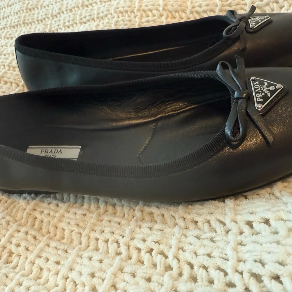 Prada Black Leather Ballet Flats with Triangle Logo - Picture 3 of 6